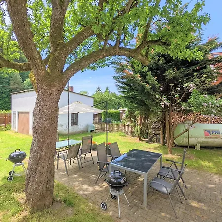 Holiday home Urlaubsmagie - Ferienwohnung Tagtraum - Garten Mit Terrasse & Saisonaler Pool