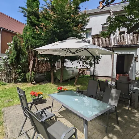 Urlaubsmagie - Tagtraum - Garten Mit Terrasse & Saisonaler Pool Nyaraló Sebnitz